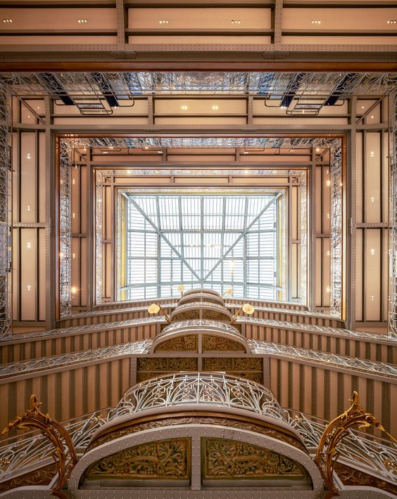 The Samaritaine: 16 years after its closure, the department store is  re-opening its doors.