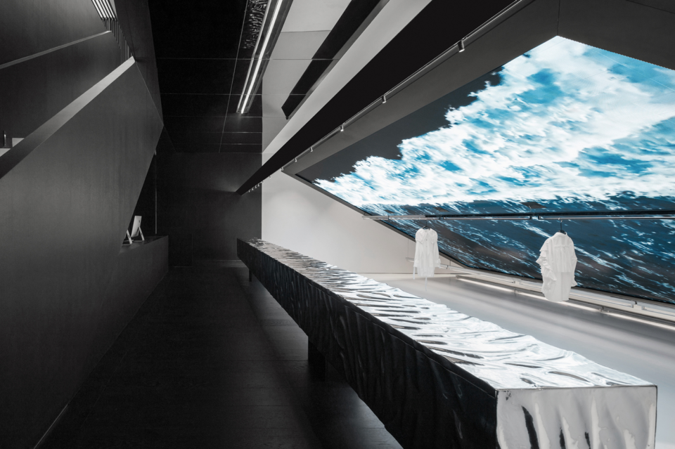 Photo 5 - Various Associates