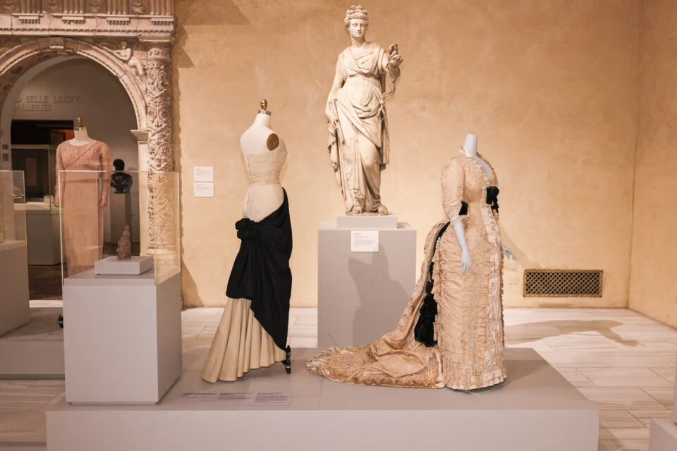 The Met Costume Institute – « Costume Art »